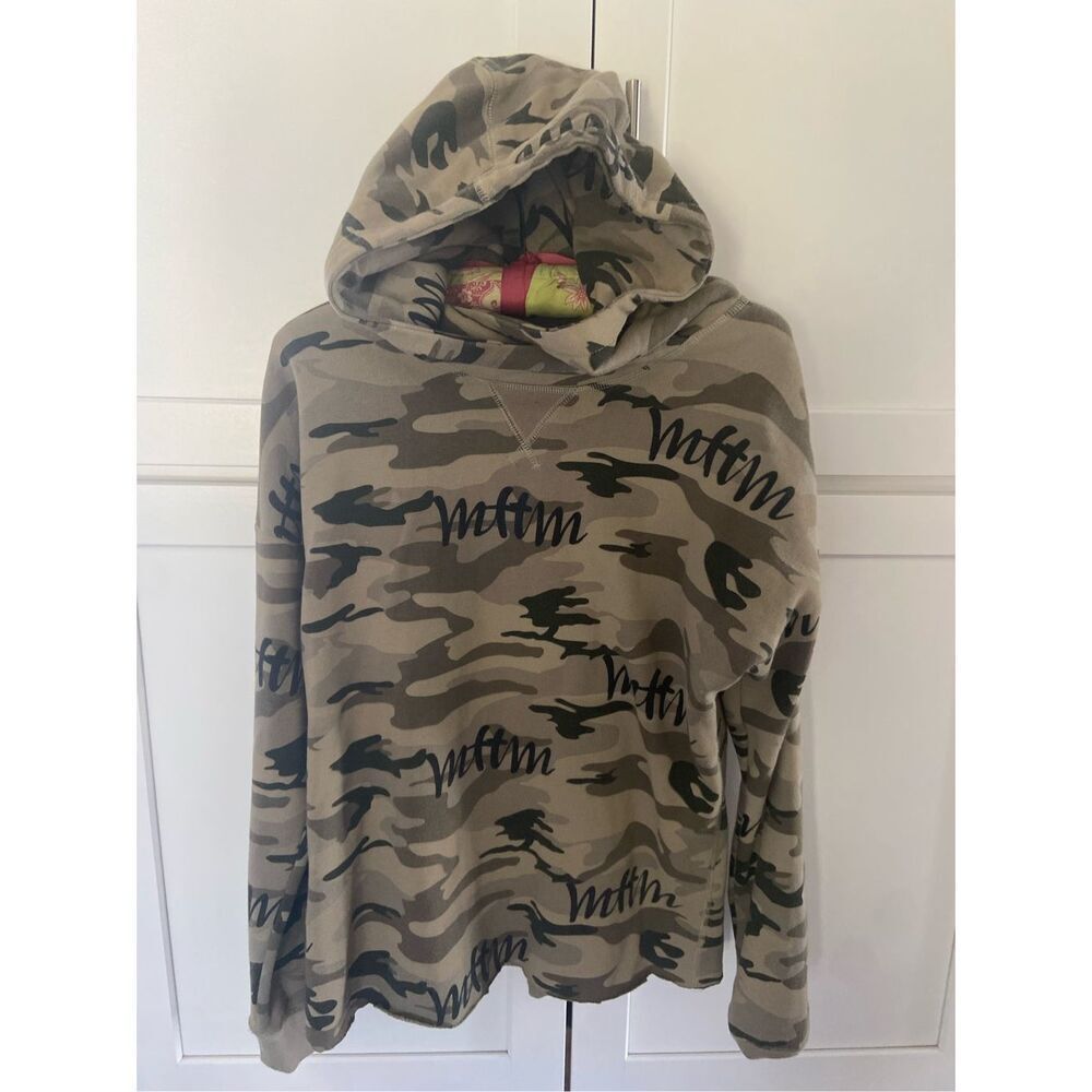 BURTON X Married To The MOB Camo Hoodie Pullover Size Medium Limited Edition Wom
